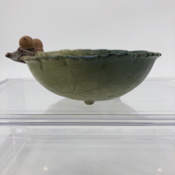 Takahashi San Francisco Porcelain Hand Painted Bowl Oak Leaves Acorns Green 6" - Picture 4 of 12